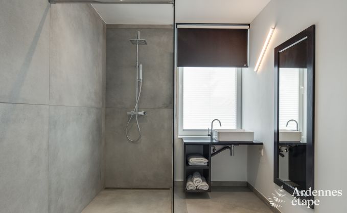 Maison de vacances � Limbourg pour 18 personnes en Ardenne