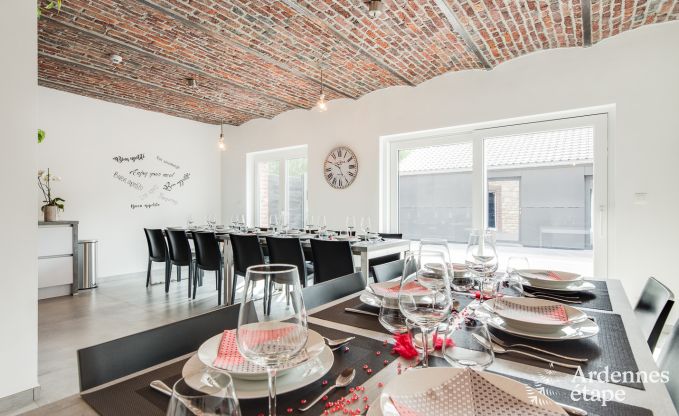 Maison de vacances � Limbourg pour 18 personnes en Ardenne
