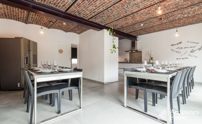 Maison de vacances � Limbourg pour 18 personnes en Ardenne