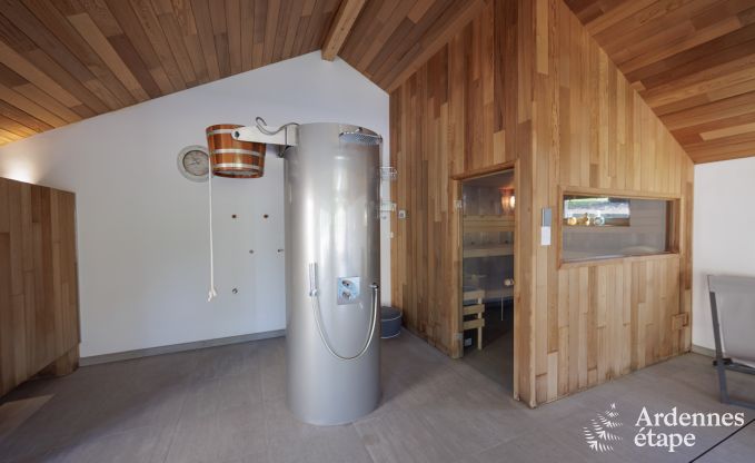 Maison de vacances � Limbourg pour 18 personnes en Ardenne