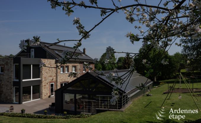 Maison de vacances � Limbourg pour 18 personnes en Ardenne