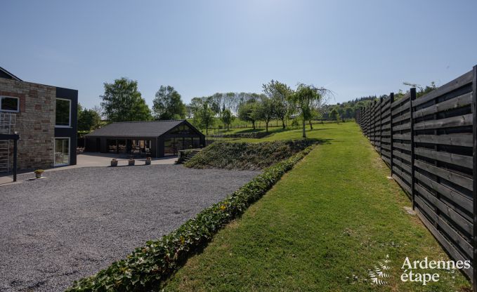 Maison de vacances � Limbourg pour 18 personnes en Ardenne