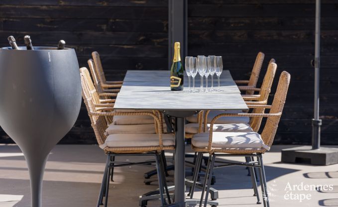 Maison de vacances � Limbourg pour 18 personnes en Ardenne