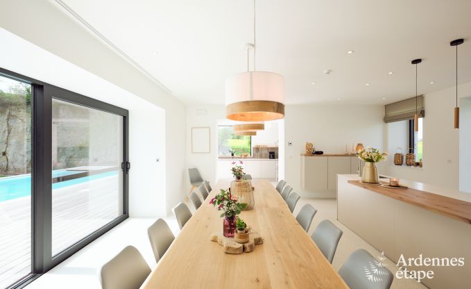 Villa de vacances confortable pour 14  Limbourg, Ardenne