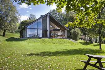 Joli chalet de vacances pour 10 pers. à louer sur les hauteurs de Malmedy