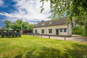 Chalet  louer pour 22 personnes  Malmedy en Ardenne