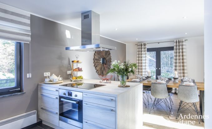 Maison de vacances � Malmedy, Ardenne, 3 chambres, 3 salles de bain, �quipement b�b�, terrasse, jardin priv�, abri v�lo s�curis�