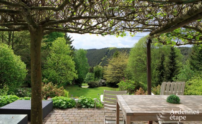 Grande maison de vacances pour 8 personnes  Malmedy avec 4 chambres, sauna, chemine et jardin priv