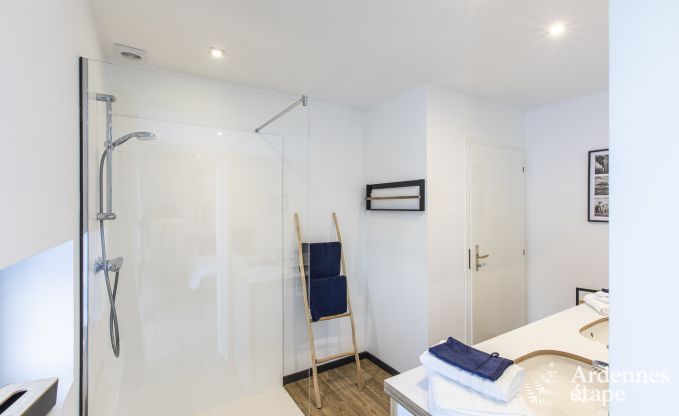 Maison de vacances � Malmedy, Ardenne, 3 chambres, 3 salles de bain, �quipement b�b�, terrasse, jardin priv�, abri v�lo s�curis�