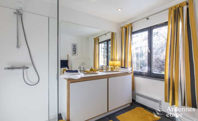 Maison de vacances � Malmedy, Ardenne, 3 chambres, 3 salles de bain, �quipement b�b�, terrasse, jardin priv�, abri v�lo s�curis�