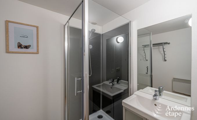 Spacieuse maison de vacances � Manhay pour 15 personnes avec des installations modernes en Ardenne