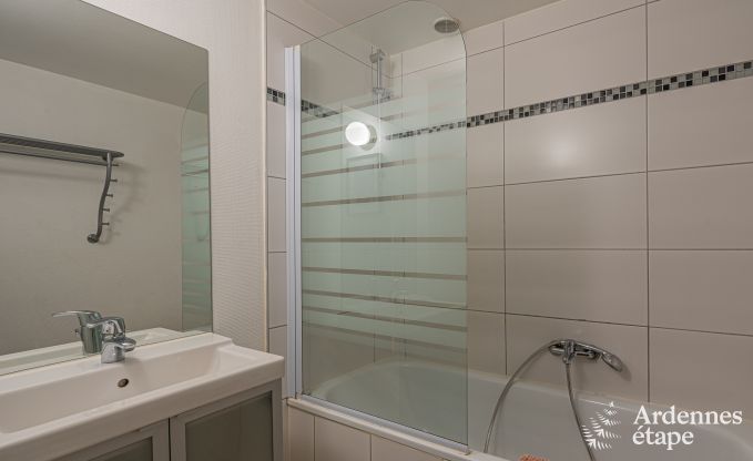 Spacieuse maison de vacances � Manhay pour 15 personnes avec des installations modernes en Ardenne