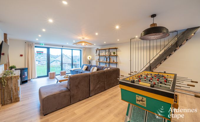 Spacieuse maison de vacances � Manhay pour 15 personnes avec des installations modernes en Ardenne