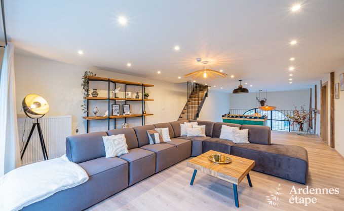 Spacieuse maison de vacances � Manhay pour 15 personnes avec des installations modernes en Ardenne