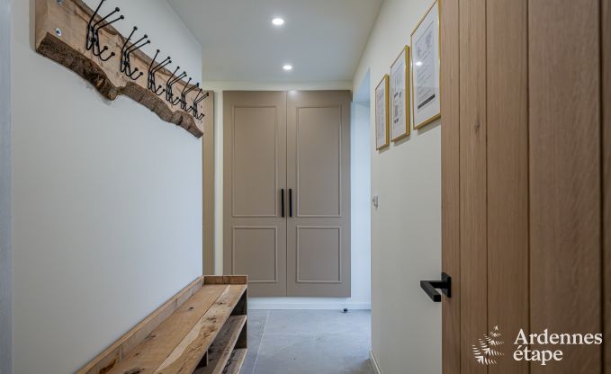 Spacieuse maison de vacances � Manhay pour 15 personnes avec des installations modernes en Ardenne
