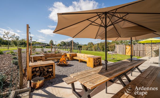Spacieuse maison de vacances � Manhay pour 15 personnes avec des installations modernes en Ardenne