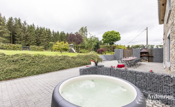 Maison de vacances � Manhay pour 9 personnes en Ardenne