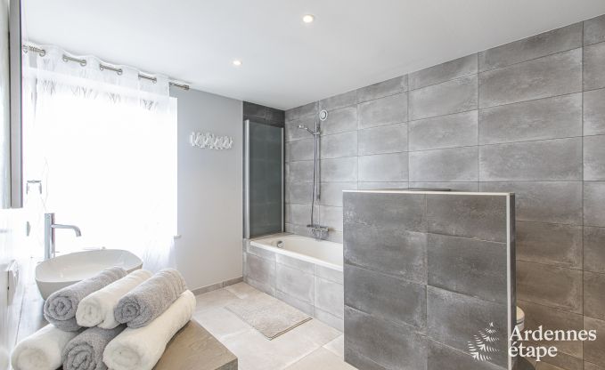 Maison de vacances � Manhay pour 9 personnes en Ardenne