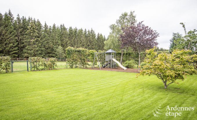 Maison de vacances � Manhay pour 9 personnes en Ardenne