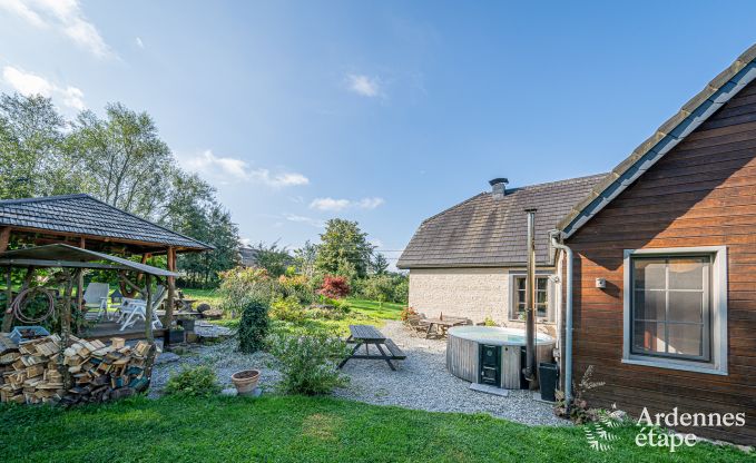 Maison de vacances � Manhay pour 9 personnes en Ardenne
