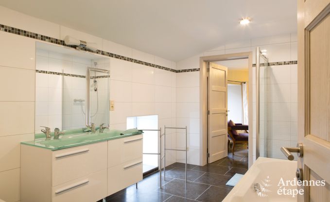 Maison de vacances � Manhay pour 9 personnes en Ardenne