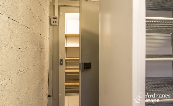 Maison de vacances � Manhay pour 30 personnes en Ardenne