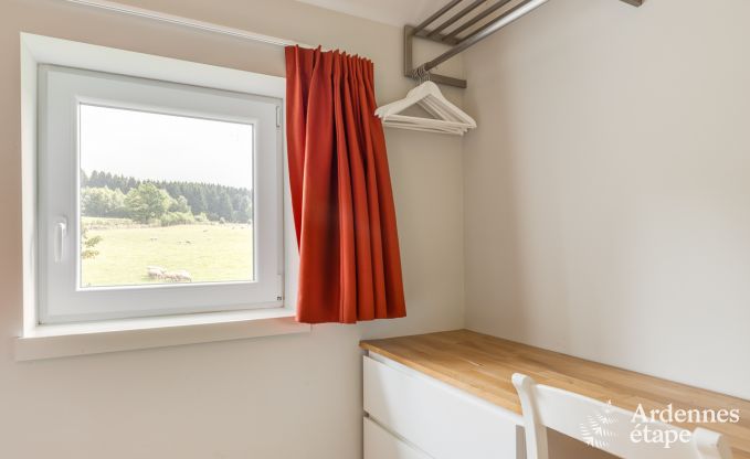 Maison de vacances � Manhay pour 12 personnes en Ardenne
