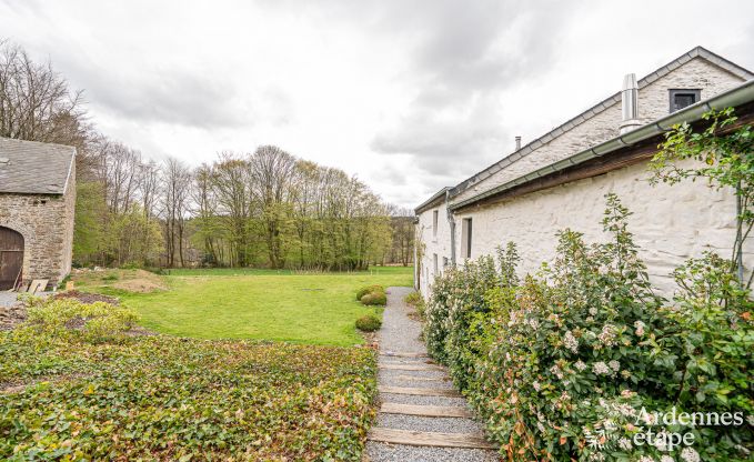 Charmante et �l�gante fermette pour 14 personnes et 2 chiens � Manhay