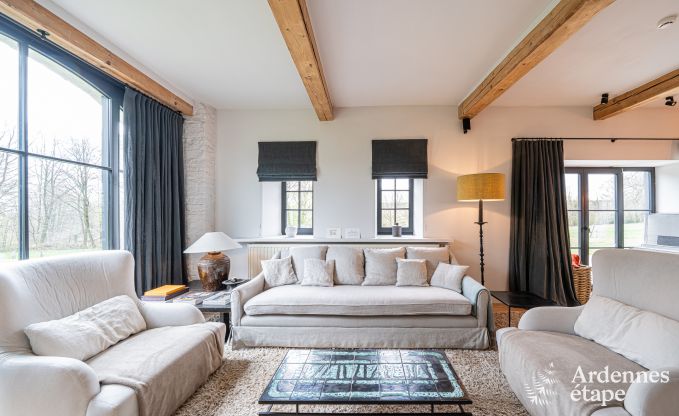 Charmante et �l�gante fermette pour 14 personnes et 2 chiens � Manhay