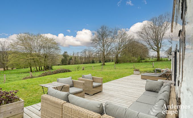 Charmante et �l�gante fermette pour 14 personnes et 2 chiens � Manhay