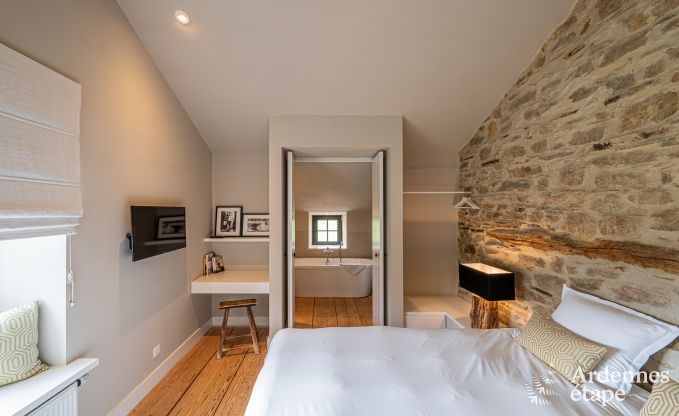 Charmante et �l�gante fermette pour 14 personnes et 2 chiens � Manhay