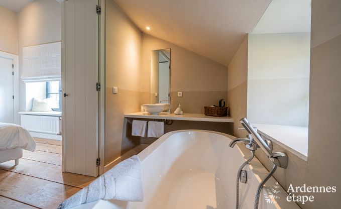 Charmante et �l�gante fermette pour 14 personnes et 2 chiens � Manhay