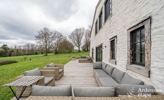 Charmante et �l�gante fermette pour 14 personnes et 2 chiens � Manhay