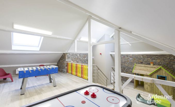Maison de vacances � Manhay pour 20 personnes en Ardenne