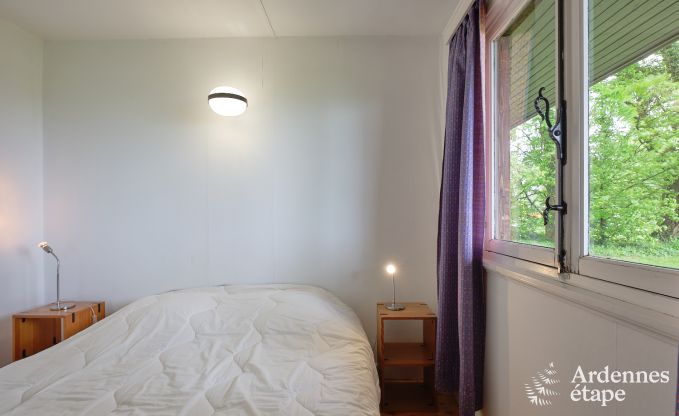 Chalet en bois pour 6 personnes au milieu de la nature � Marche-en-Famenne, Ardenne