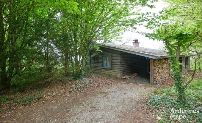 Chalet en bois pour 6 personnes au milieu de la nature � Marche-en-Famenne, Ardenne