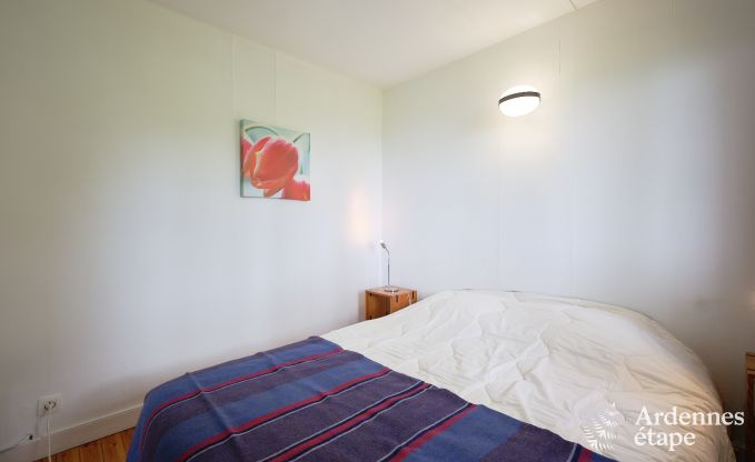 Chalet en bois pour 6 personnes au milieu de la nature � Marche-en-Famenne, Ardenne