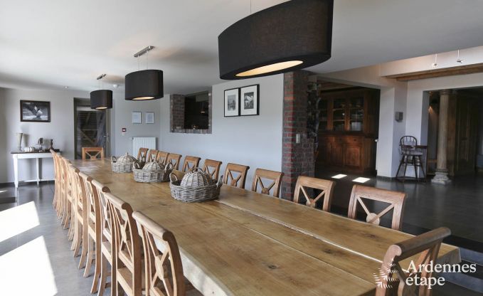 Villa de Luxe � Marche-en-Famenne pour 22 personnes en Ardenne