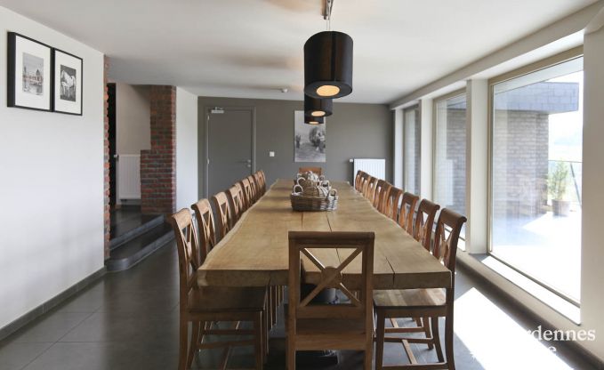Villa de Luxe � Marche-en-Famenne pour 22 personnes en Ardenne