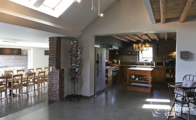 Villa de Luxe � Marche-en-Famenne pour 22 personnes en Ardenne