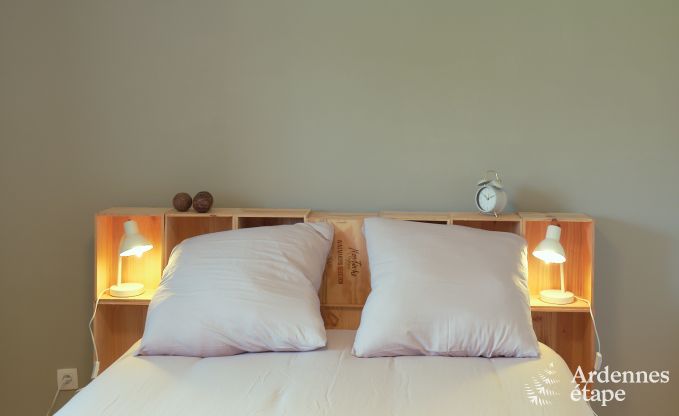 Villa  Marche-en-Famenne pour 28 personnes avec 11 chambres, piscine intrieure et sauna