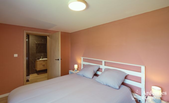 Villa  Marche-en-Famenne pour 28 personnes avec 11 chambres, piscine intrieure et sauna