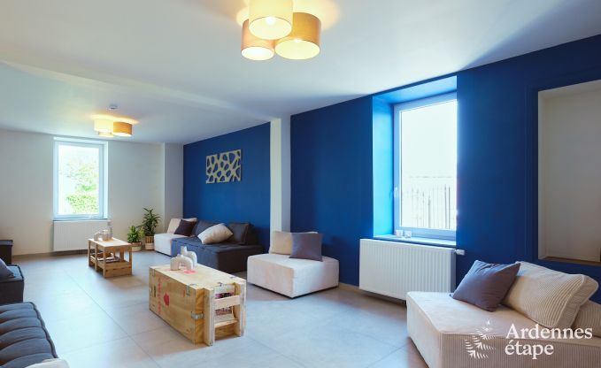 Villa  Marche-en-Famenne pour 28 personnes avec 11 chambres, piscine intrieure et sauna