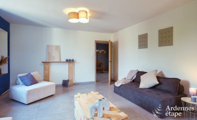 Villa  Marche-en-Famenne pour 28 personnes avec 11 chambres, piscine intrieure et sauna