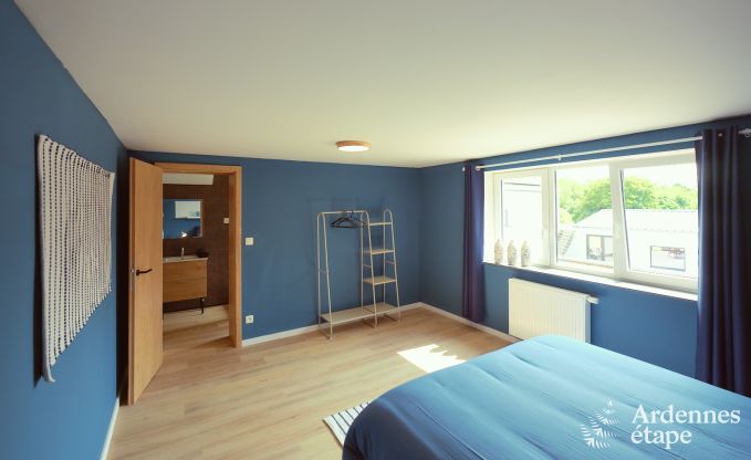 Villa  Marche-en-Famenne pour 28 personnes avec 11 chambres, piscine intrieure et sauna