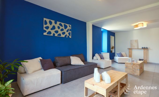 Villa  Marche-en-Famenne pour 28 personnes avec 11 chambres, piscine intrieure et sauna