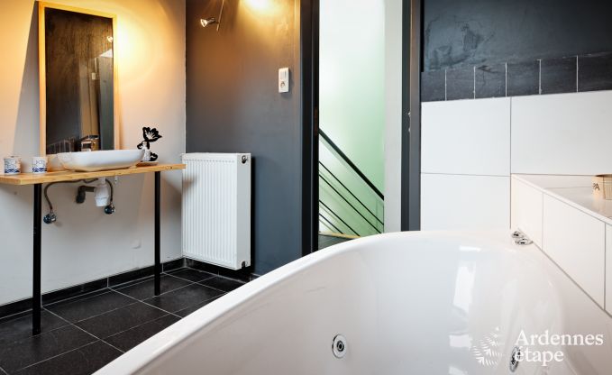 Maison de vacances � Marche pour 14 personnes en Ardenne