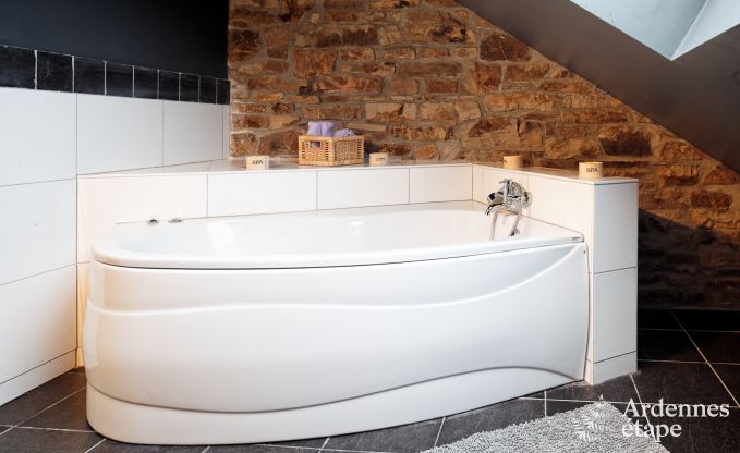 Maison de vacances � Marche pour 14 personnes en Ardenne