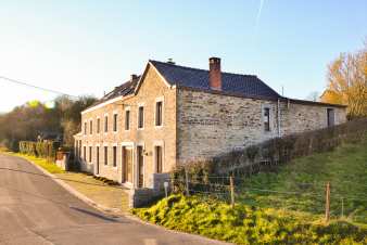 Maison de vacances pour 4/6 personnes  Marchin en Ardenne