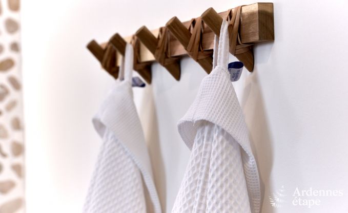 Maison de vacances romantique  Marchin pour 2 personnes avec bien-tre priv et vue magnifique